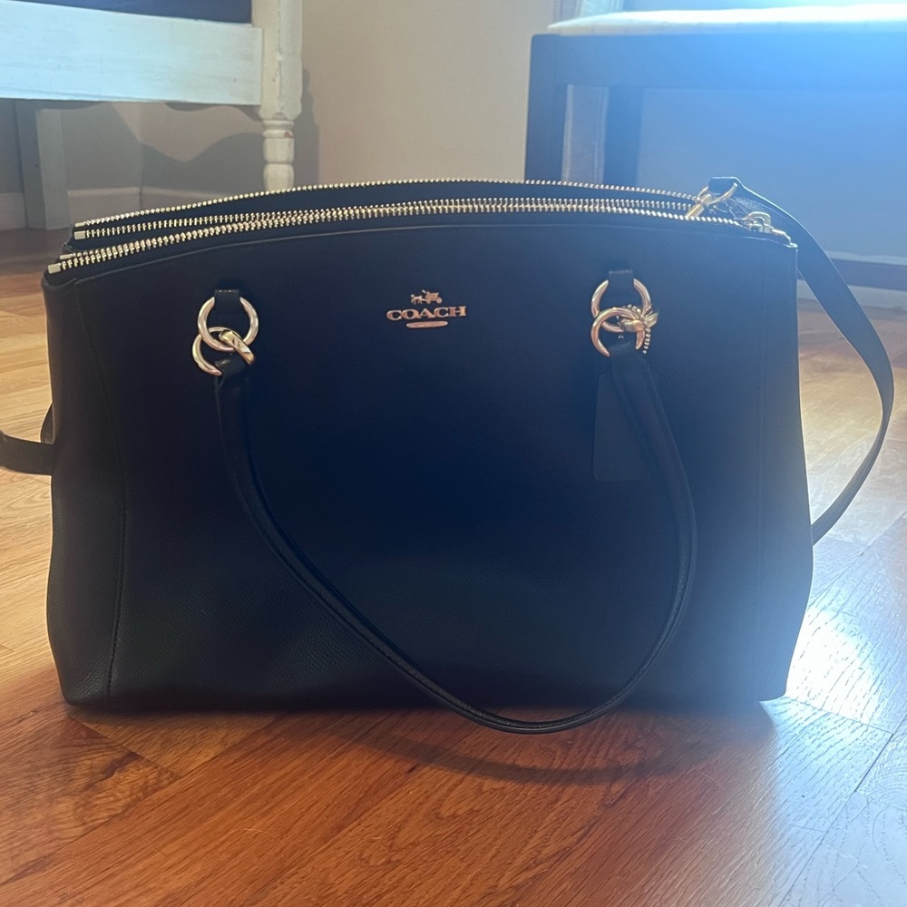 COACH BLACK PURSE